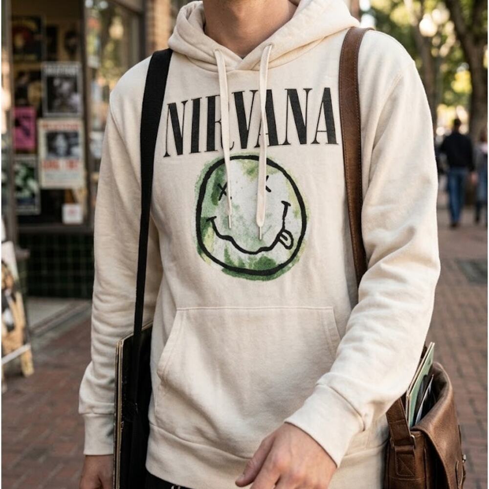 Nirvana Smiley Face Graphic Hoodie Sweatshirt Cream White Green Wash Size Small